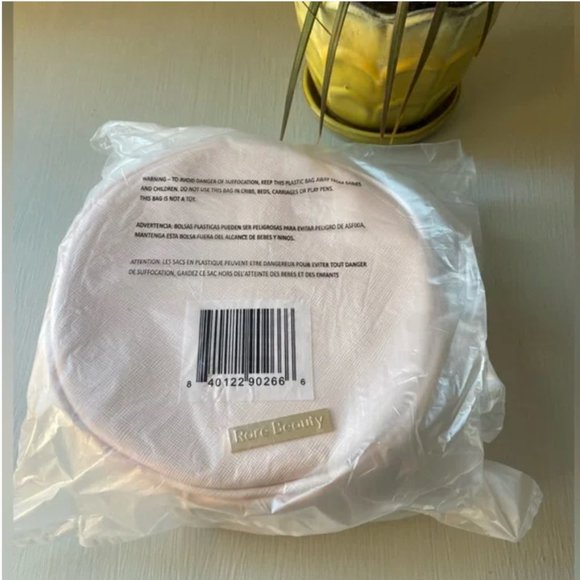 NWT Rare Beauty Selena Gomez Cross Body Makeup Bag with zipper and pockets - Picture 3 of 7